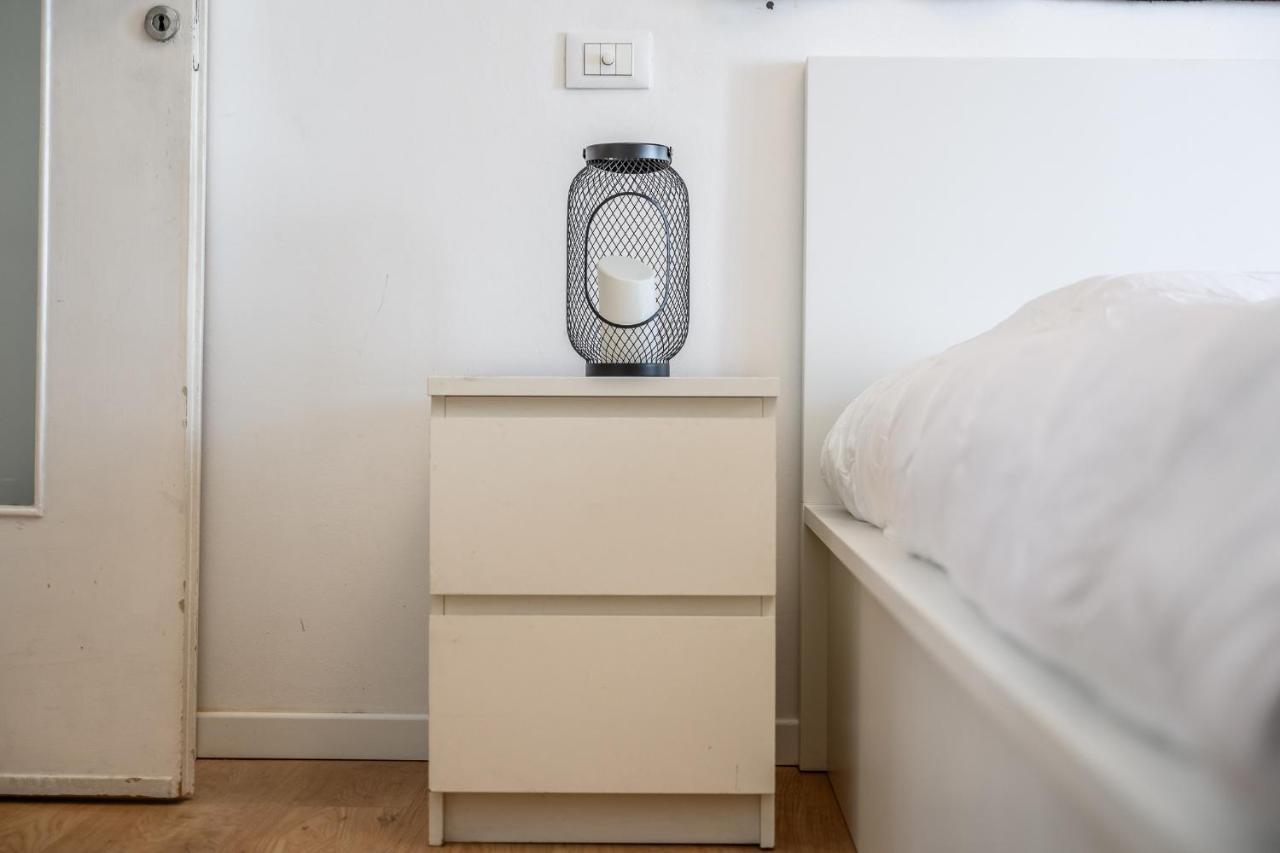 Apartament The Lantern Flat - Darsena Area Mediolan Zewnętrze zdjęcie