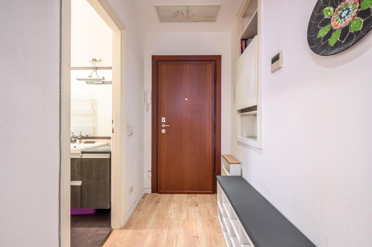 Apartament The Lantern Flat - Darsena Area Mediolan Zewnętrze zdjęcie